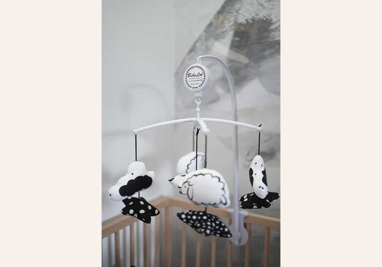 Glazbeni vrtuljak ovcica